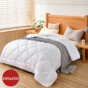 Herzberg HG-22067WD: Bílá přikrývka 4hvězdičkové kvality - 200x200 cm