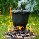 Litinový kotlík stojící 8L myslivecký hrnec ohniště gril MultiGarden