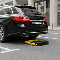 Blokada parkingowa składana zapora 35 cm na klucz zdalnie sterowana system alarmowy