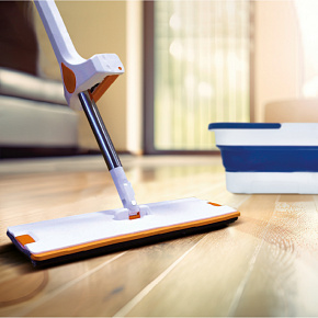 Express self-cleaning broom and its rectangular bucket Express self-cleaning broom and its rectangular bucket